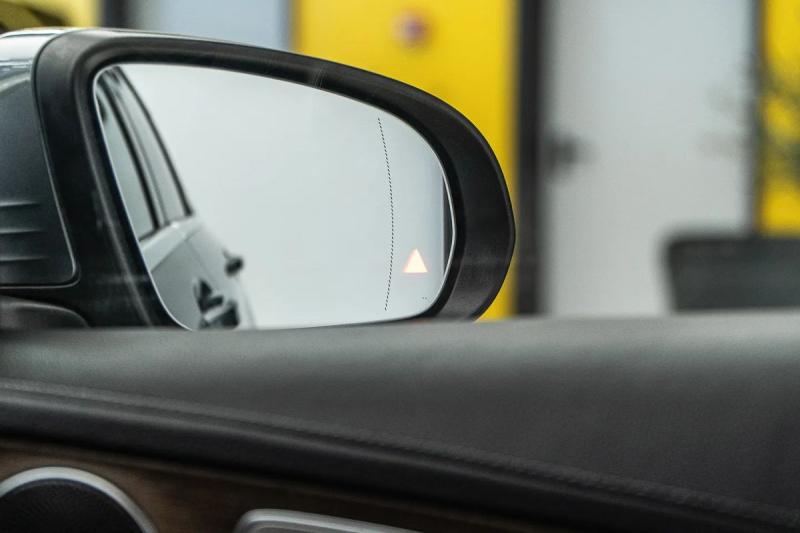 Car Thumb