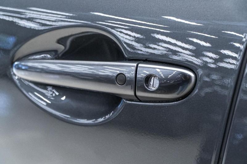 Car Thumb