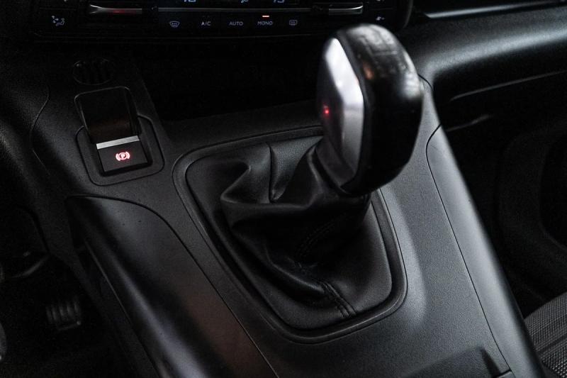 Car Thumb
