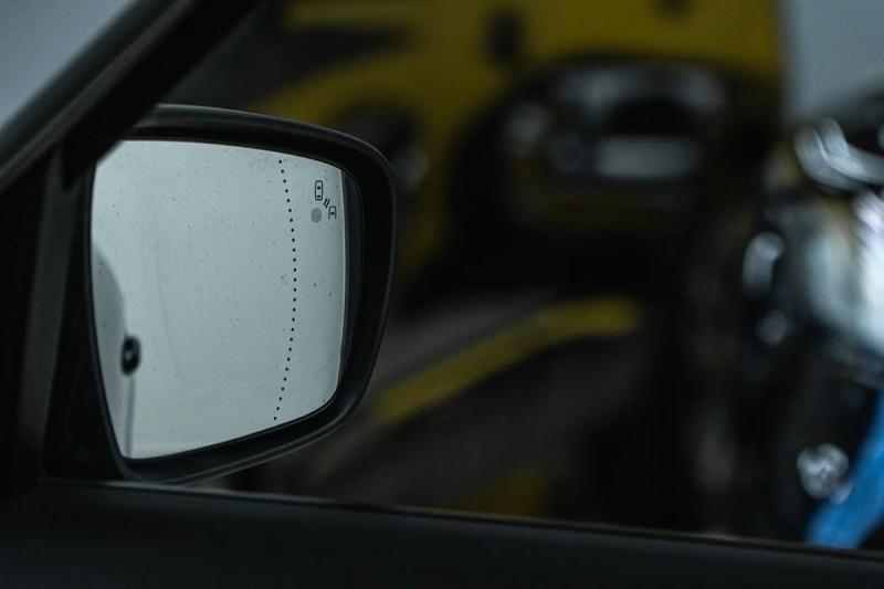 Car Thumb